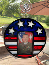 Load image into Gallery viewer, Patriotic American Flag Suncatcher with Built-In Picture Frame